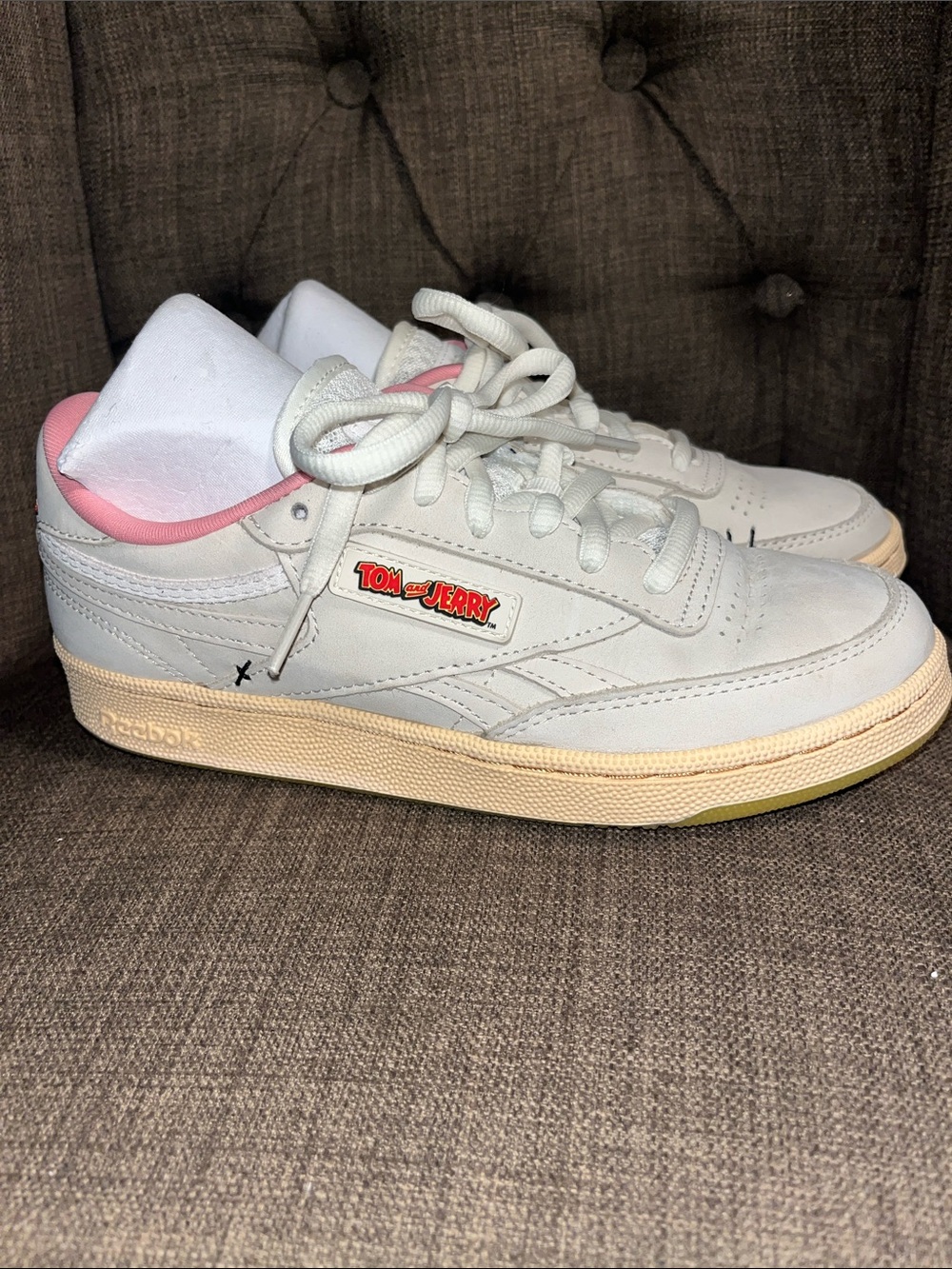 Reebok x Tom & Jerry Club C girl's size 5